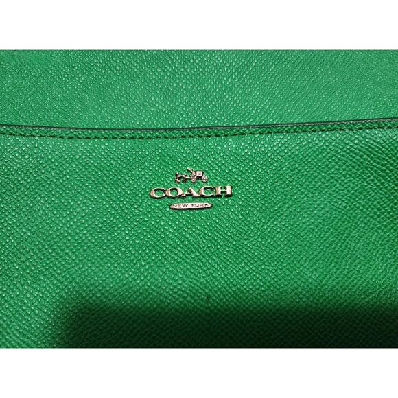 COACH Green Pebbled Leather Crossbody North South Swing Pack Skinny Bag 52348 - Picture 2 of 16